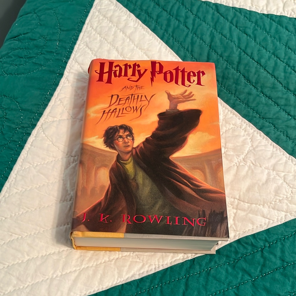 Harry Potter And The Deathly Hallows Book